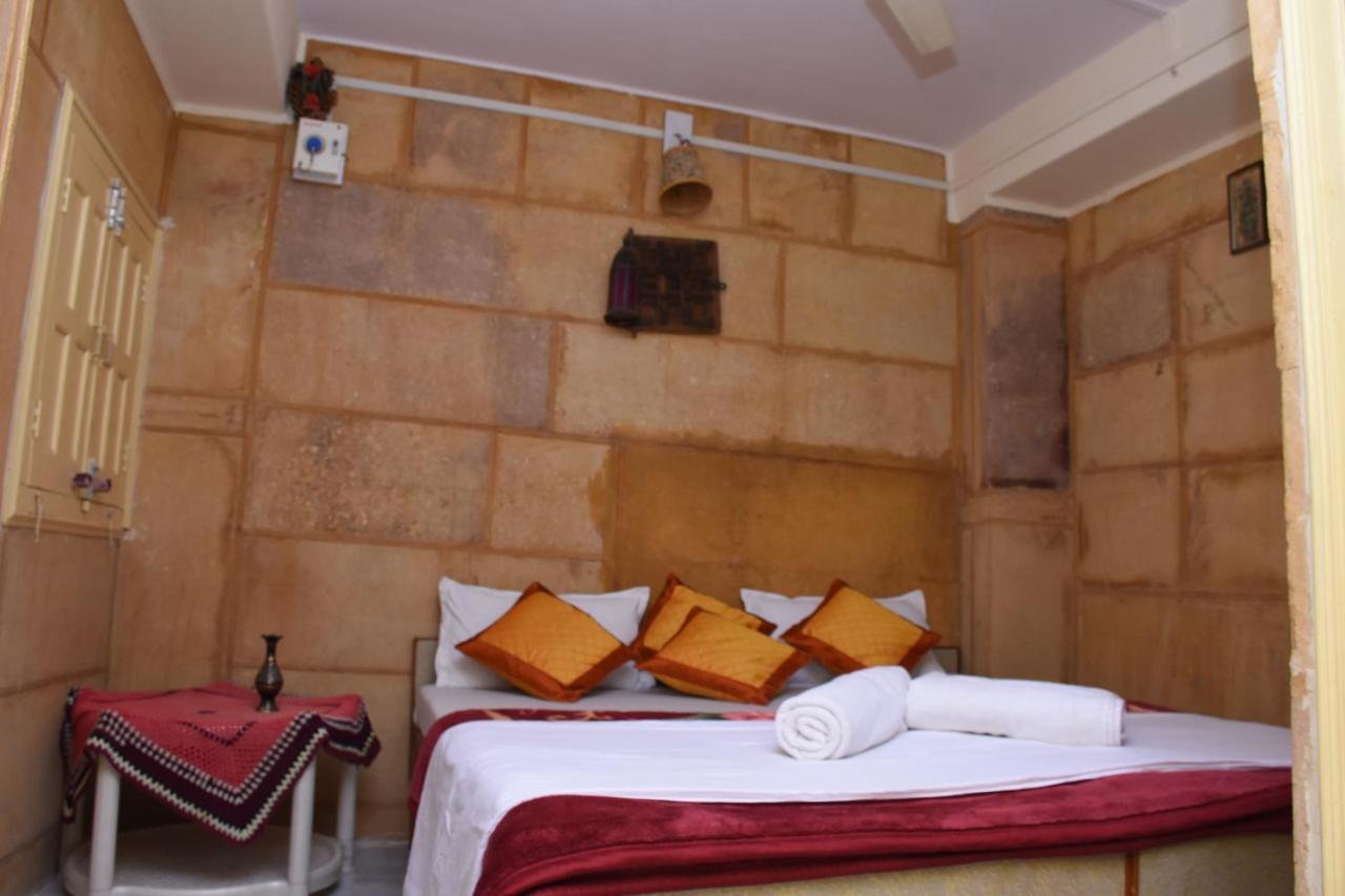Rumi'S Home Stay Džaisalmér Exteriér fotografie